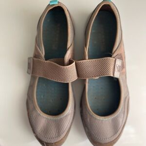 Sperry Women's Brown Mary Jane Shoes
